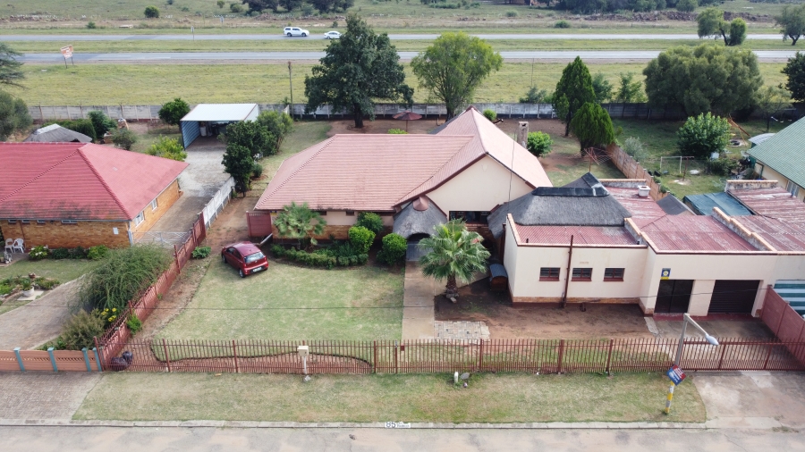3 Bedroom Property for Sale in Stilfontein North West
